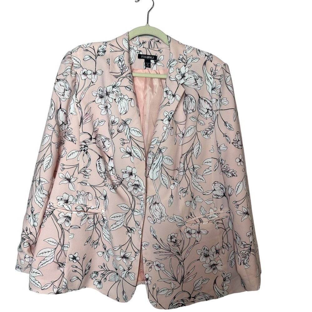 Roz & Ali Light Pink Floral Blazer Jacket Size 14 Fully lined Long Sleeve